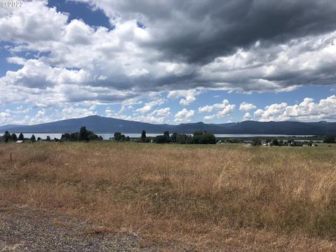 Running Deer, Chiloquin, OR 97624