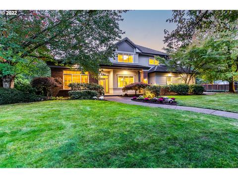 2362 Lakeview Dr, Eugene, OR 97408 photo 1