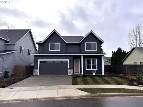 831 NE 17th Ave #LOT 1, Canby, OR 97013