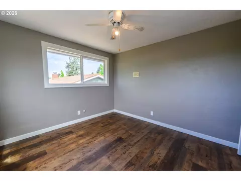 1830 Yolanda Ave, Springfield, OR 97477 photo 30