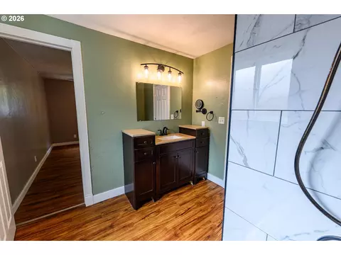1830 Yolanda Ave, Springfield, OR 97477 photo 37