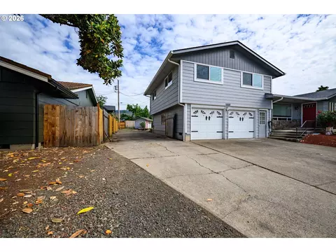 1830 Yolanda Ave, Springfield, OR 97477 photo 4