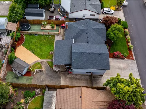 1830 Yolanda Ave, Springfield, OR 97477 photo 10