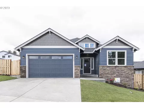 1756 NE Gilbert Ln, Estacada, OR 97023