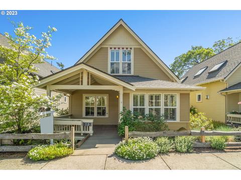 513 SE Wyers St, White Salmon, WA 98672