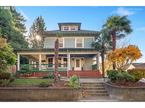 902 NE Going St, Portland, OR 97211