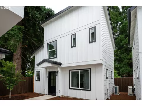 4103 SE Olsen St #1, Milwaukie, OR 97222