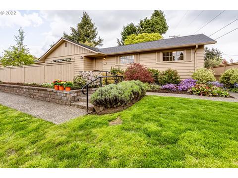 359 Roan Dr, Eugene, OR 97401 photo 1