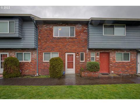 1720 NE Hogan Dr, Gresham, OR 97030 photo 1