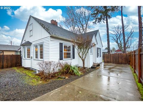 1033 SE 223rd Ave, Gresham, OR 97030 photo 1