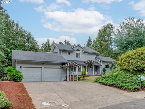 329 W 37th Ave, Eugene, OR 97405 photo 1
