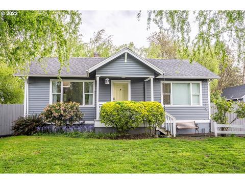 10232 NE Wygant St, Portland, OR 97220
