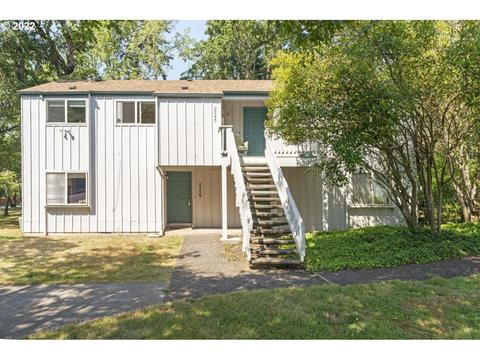 2239 Hawkins Ln, Eugene, OR 97405 photo 1