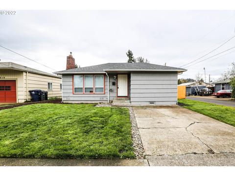 2009 E St, Springfield, OR 97477 photo 1