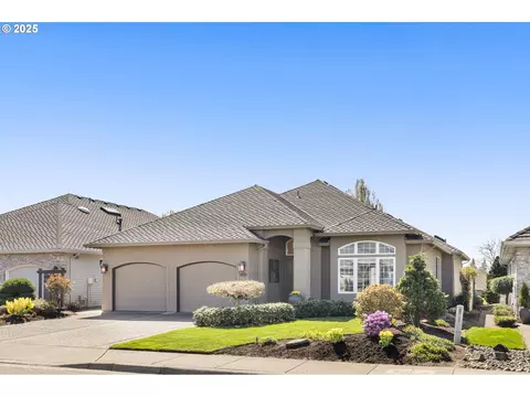 15858 NW Claremont Dr, Portland, OR 97229