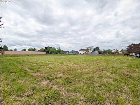 000 NW 18th Ave #1, Battle Ground, WA 98604