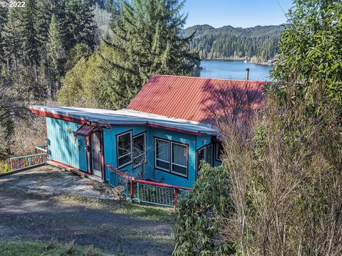 72045 Cascade Ln, Lakeside, OR 97449 photo 1