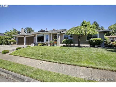 302 SW Riverview Ave, Gresham, OR 97080 photo 1