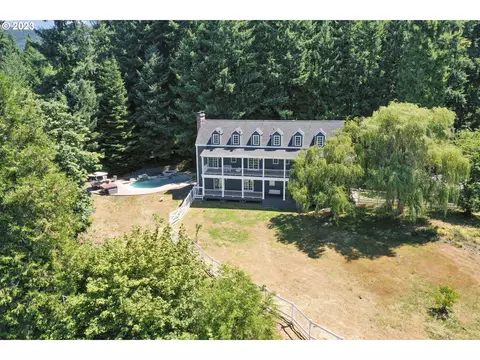 32670 Glaisyer Hill Rd, Cottage Grove, OR 97424
