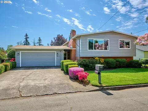 500 Marshall St, Woodburn, OR 97071