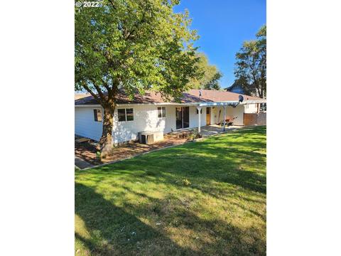 1215 W Fifth St, Arlington, OR 97812
