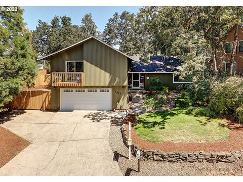 7515 Springhill Dr, Gladstone, OR 97027 photo 1