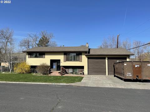 4190 SW Perkins Ave, Pendleton, OR 97801 photo 1