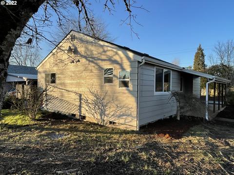 718 18th St, Springfield, OR 97477 photo 1