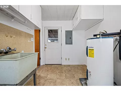 Other - 485 S 46th St, Springfield, OR 97478 photo 6 of 9