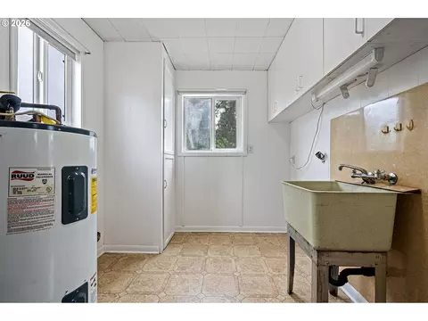 Other - 485 S 46th St, Springfield, OR 97478 photo 7 of 9