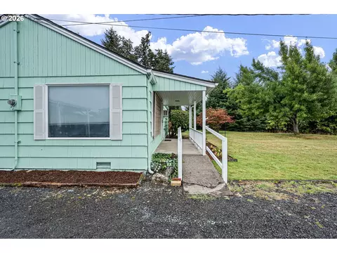 Exterior - 485 S 46th St, Springfield, OR 97478 photo 2 of 6