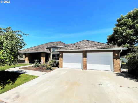 120 SW Burns Dr, Hermiston, OR 97838