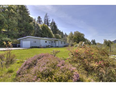 30336 Hummingbird Hill Rd, Gold Beach, OR 97444