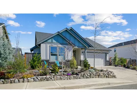 450 NW Cascade Mountain Dr, Dallas, OR 97338