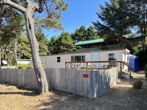 88223 1st Ave, Florence, OR 97439 photo 1