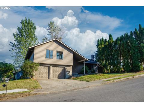 2012 SW Redfern Pl, Gresham, OR 97080 photo 1