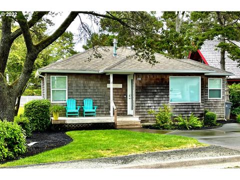 510 15th Ave, Seaside, OR 97138