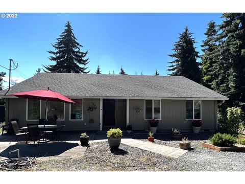 642 Benedict Rd, Winston, OR 97496 photo 1