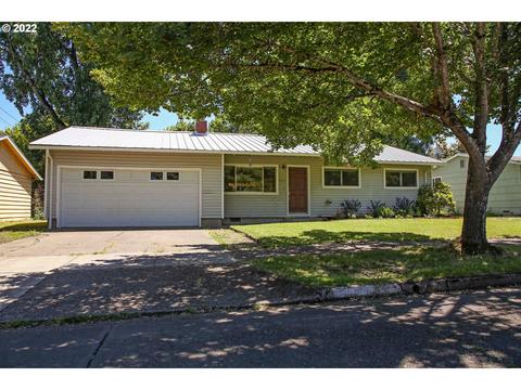 2015 Pierce St, Eugene, OR 97405 photo 1