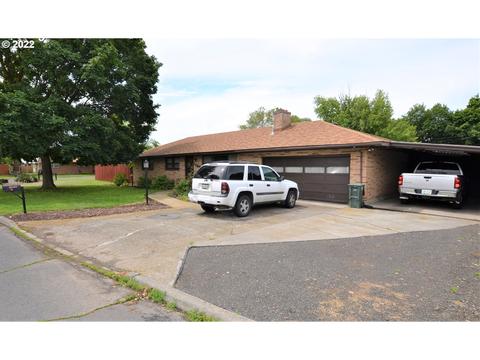 1585 SW 40th St, Pendleton, OR 97801 photo 1