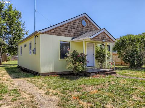 135 Grange Ave, Molalla, OR 97038 photo 1