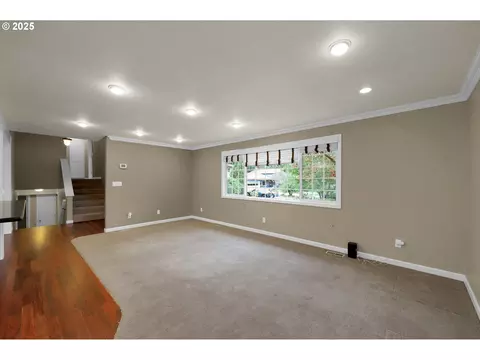 Living - 1332 Jeppesen Ave, Eugene, OR 97401 photo 4 of 7