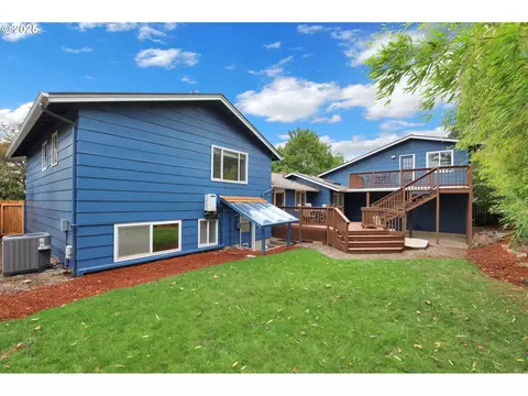 Exterior - 1332 Jeppesen Ave, Eugene, OR 97401 photo 7 of 10