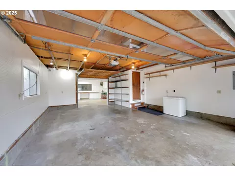 Other - 1332 Jeppesen Ave, Eugene, OR 97401 photo 9 of 10