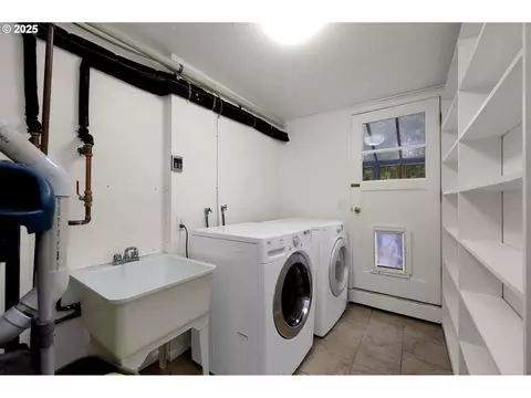 Other - 1332 Jeppesen Ave, Eugene, OR 97401 photo 5 of 10