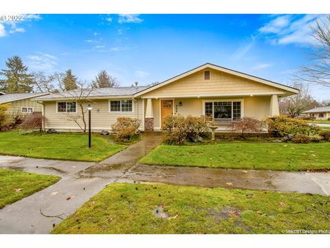 495 Silver Meadows Dr, Eugene, OR 97404 photo 1