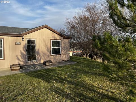 3065 SW Overlook Pl, Pendleton, OR 97801 photo 1