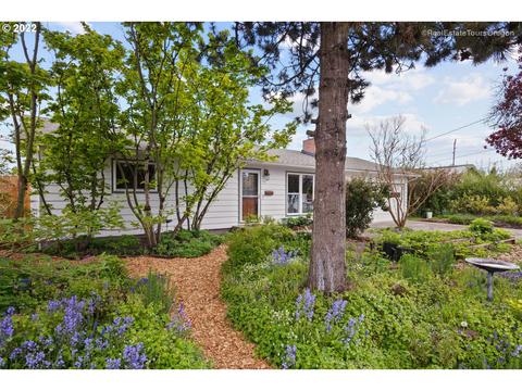 155 E Fairfield St, Gladstone, OR 97027 photo 1