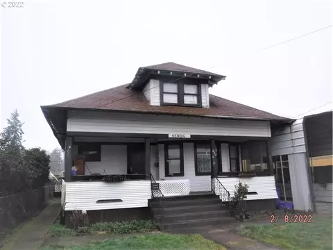 430 E Clarendon St, Gladstone, OR 97027 photo 1