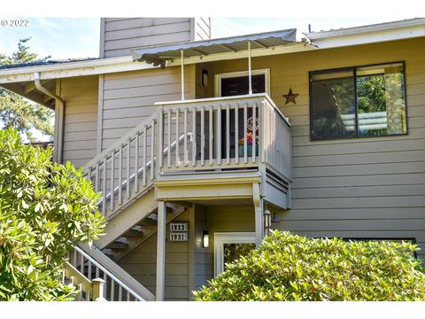 1933 Lake Isle Dr, Eugene, OR 97401 photo 1
